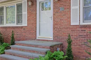 25 Voorhees Pl, Metuchen, NJ 08840 - Photo 8