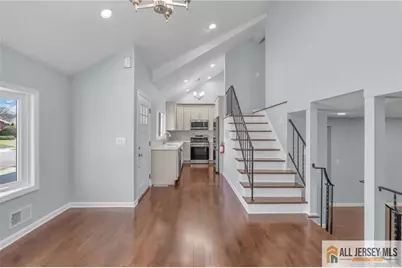 95 McKinley Avenue, Colonia, NJ 07067 - Photo 6