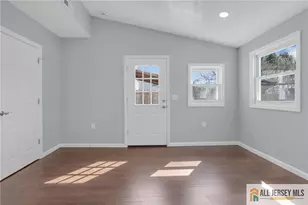 95 McKinley Ave, Colonia, NJ 07067 - Photo 30