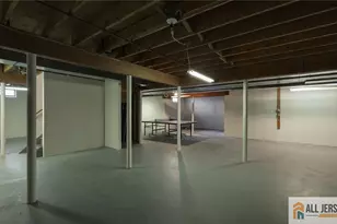 4 Maureen Ct, Edison, NJ 08820 - Photo 38