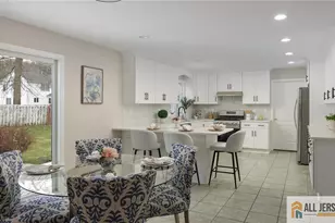 4 Maureen Ct, Edison, NJ 08820 - Photo 4