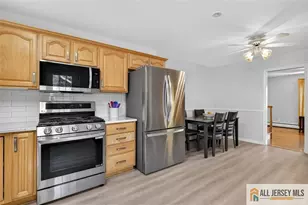 7 Griggs Rd, Cranbury Township, NJ 08512 - Photo 14