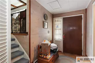 39 Herold Pl, Metuchen, NJ 08840 - Photo 6