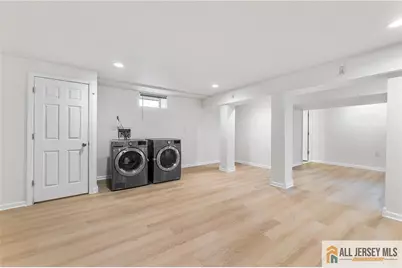 57 Westervelt Avenue, Edison, NJ 08817 - Photo 32