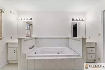 57 Westervelt Avenue, Edison, NJ 08817 - Photo 22