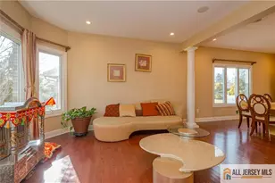 53 Princeton Ave, Colonia, NJ 07067 - Photo 2