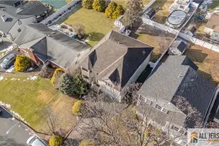 53 Princeton Ave, Colonia, NJ 07067 - Photo 44