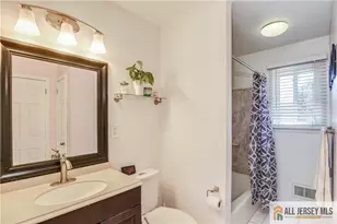 49 Ernston Rd, Sayreville, NJ 08859 - Photo 26