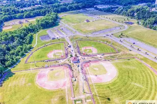 203 Concord Pl, North Brunswick Township, NJ 08902 - Photo 38