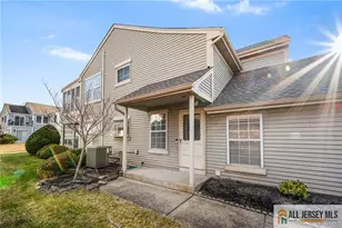 11 Rothwell Dr, Monroe Township, NJ 08831 - Photo 4