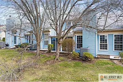 28 Daniel Webster Avenue #C, Monroe Township, NJ 08831 - Photo 4