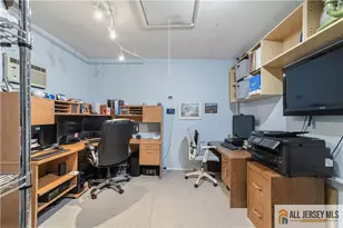 6 Hunterdon Ave, Monroe Township, NJ 08831 - Photo 20