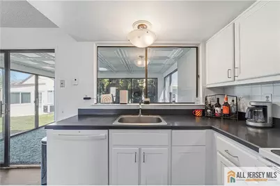 21 Celtis Plaza #21B, Monroe Township, NJ 08831 - Photo 12