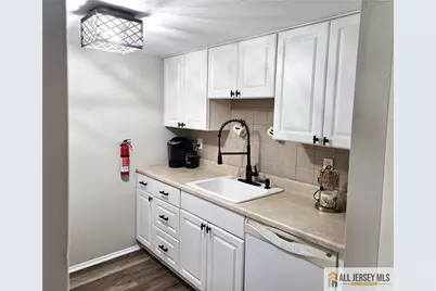 40 Prospect Street #2001, Metuchen, NJ 08840 - Photo 6