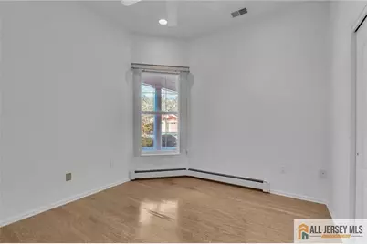12 Bellflower Drive, Lakewood, NJ 08701 - Photo 40