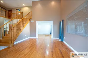 11 Hampton Rd, Monroe Township, NJ 08831 - Photo 6