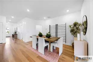 3 Wembley Ct, Monroe Township, NJ 08831 - Photo 4