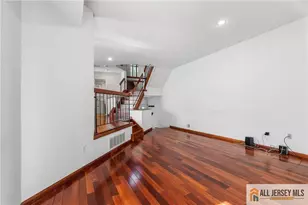 14 Snowbell Ct, East Brunswick Township, NJ 08816 - Photo 8