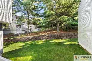 14 Snowbell Ct, East Brunswick Township, NJ 08816 - Photo 34