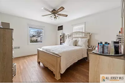 594 Ridgedale Avenue, Woodbridge Township, NJ 07095 - Photo 10