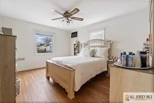 594 Ridgedale Ave, Woodbridge Township, NJ 07095 - Photo 10