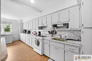 594 Ridgedale Ave, Woodbridge Township, NJ 07095 - Photo 6