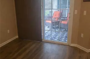 1109 Morning Glory Dr, Monroe Township, NJ 08831 - Photo 8