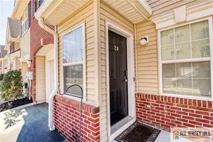 20 Andrews Way, Piscataway Township, NJ 08854 - Photo 4