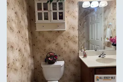 1113 Cedar Village Boulevard, East Brunswick Township, NJ 08816 - Photo 22