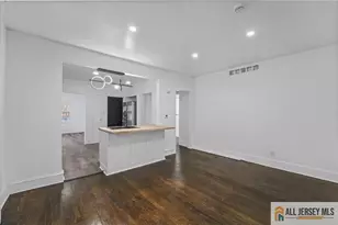 29 Grant St, Mount Holly, NJ 08060 - Photo 4