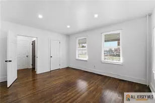 29 Grant St, Mount Holly, NJ 08060 - Photo 6