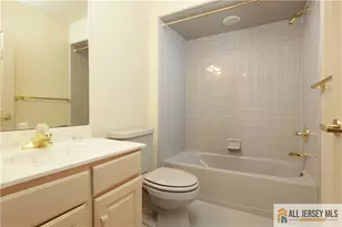 86 Leeds Ln, Monroe Township, NJ 08831 - Photo 20