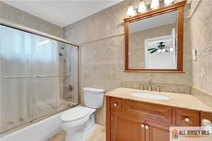 25 Stanley Ave, South Brunswick Township, NJ 08810 - Photo 20