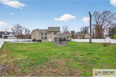 19 Utica Road, Edison, NJ 08820 - Photo 24