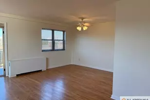 123 S Adelaide Ave, Highland Park, NJ 08904 - Photo 6