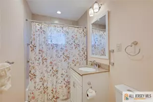 31 Marie Rd, Fords, NJ 08863 - Photo 28