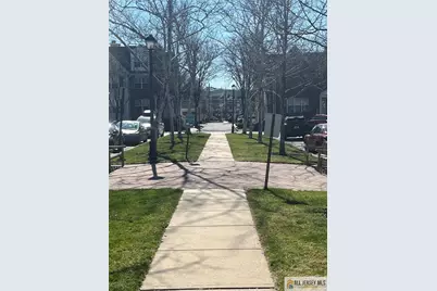 59 Franklin School Way #59, Metuchen, NJ 08840 - Photo 2