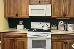 59 Franklin School Way, Metuchen, NJ 08840 - Photo 4