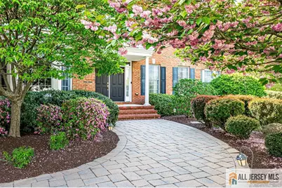 5 Erin Court, South Brunswick Township, NJ 08824 - Photo 2