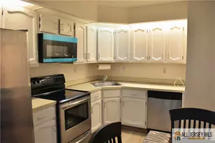 157 Concordia Cir, Monroe Township, NJ 08831 - Photo 6