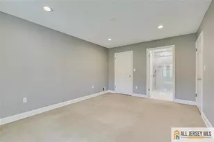 268 Kempsey Dr, North Brunswick Township, NJ 08902 - Photo 18