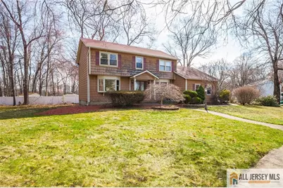 18 Warne Road, Old Bridge Township, NJ 07747 - Photo 2