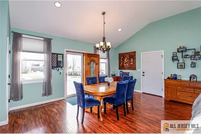 75 Grant Avenue, Fords, NJ 08863 - Photo 16