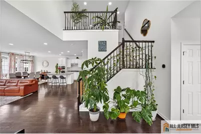 10 Woodrose Lane, Monroe Township, NJ 08831 - Photo 2