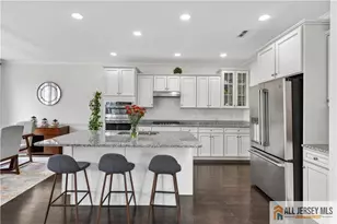 10 Woodrose Ln, Monroe Township, NJ 08831 - Photo 12