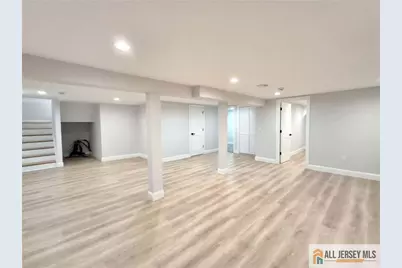 397 Lake Avenue, Colonia, NJ 07067 - Photo 38