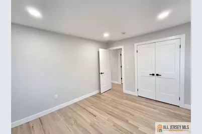 397 Lake Avenue, Colonia, NJ 07067 - Photo 18