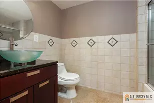 1015 Edpas Rd, New Brunswick, NJ 08901 - Photo 12