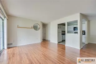 69 Amberly Ct, , NJ 08823 - Photo 4