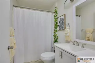 69 Amberly Ct, , NJ 08823 - Photo 16